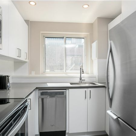 Spacious 2Br In Downtown Mtl By Sonder Apartment Montreal Exterior photo